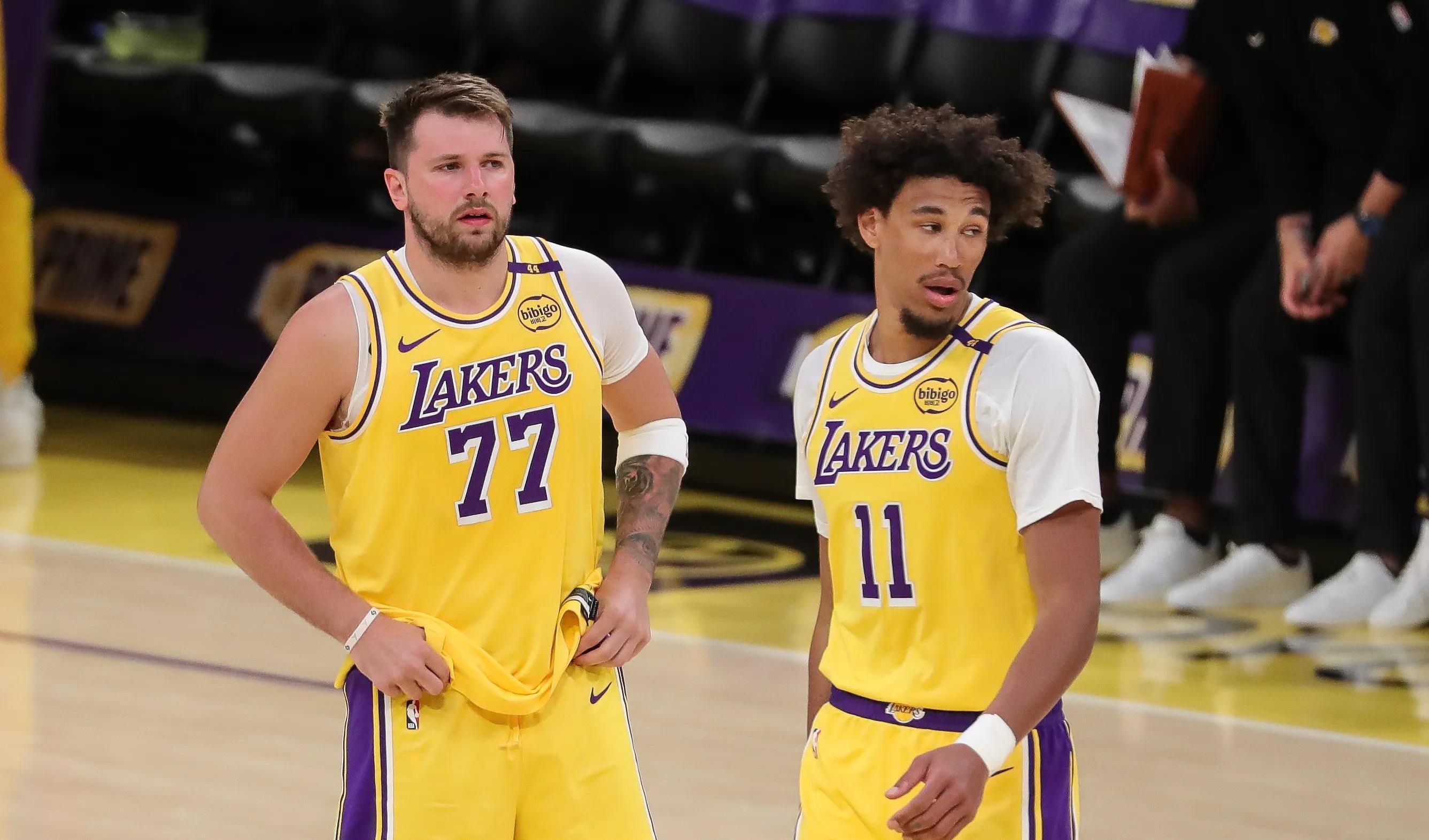 沙巴官方网站-包含洛杉矶湖人发布备战花絮，今夜再遭质疑，NBA总决赛任务艰巨，阵容厚度经受考验的词条