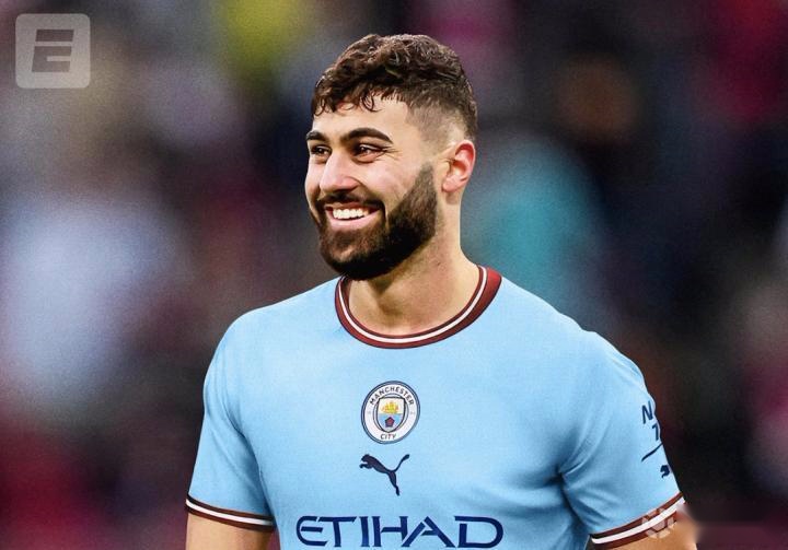 马德里竞技迎社区盾关键赛，转会期官宣签约，态度坚定，身体对抗强度拉满的简单介绍